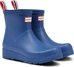 Hunter Women's Original Play Short Rain Boot 6 Hunter Women's Original Play Short Rain Boot -Winter Shoes Shop hunter womens original play short peak blue wfs2020rma pkb 83107.1574738902