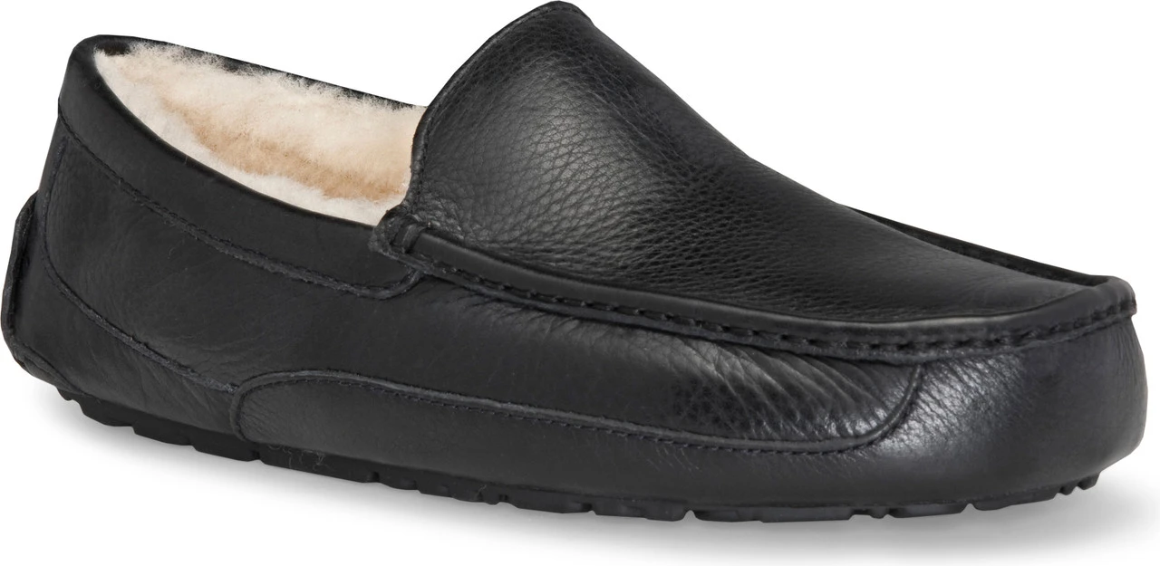 UGG Men's Ascot Leather 2 UGG Men's Ascot Leather - Image 2