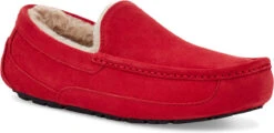 UGG Men's Ascot 17 UGG Men's Ascot -Winter Shoes Shop ugg mens ascot samba red 1101110 sbr 85978.1696284875