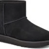 UGG Women's Classic Mini Logo Zip