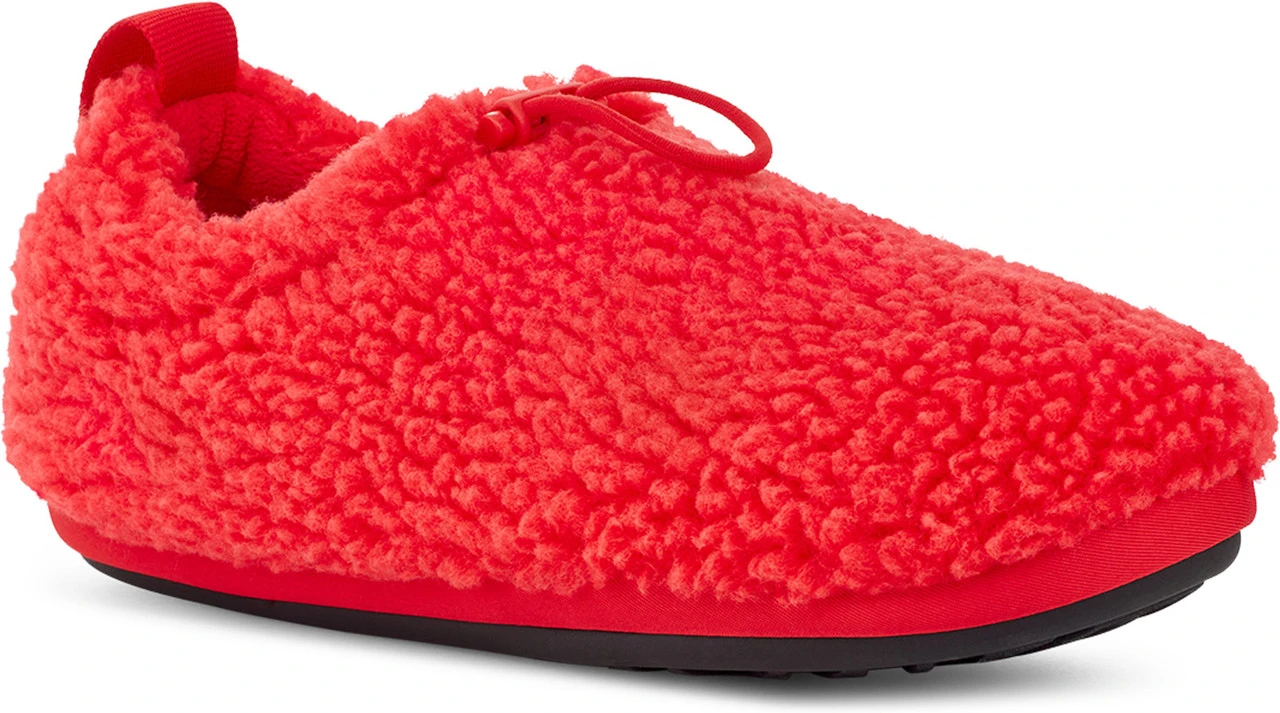 UGG Women's Plushy Slipper 1 UGG Women's Plushy Slipper